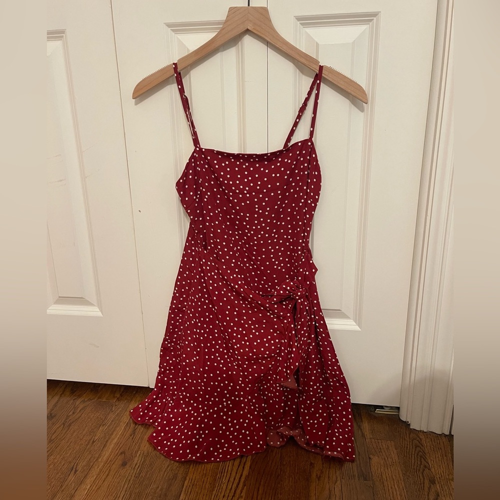 Red mini dresses 2 in 1 deal! Perfect quality, never worn!